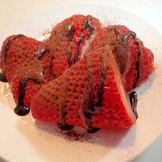 ココア風味　苺のデザート